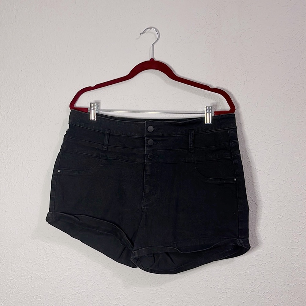 Size 16 refuge black denim shorts plus size